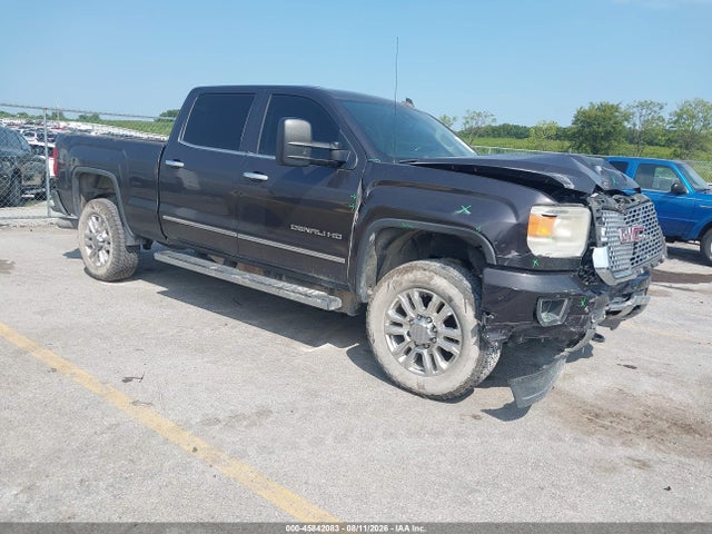 45842083 :رقم المزاد ، 1GT120E82FF160058 vin ، 2015 Gmc Sierra 2500hd Denali مزاد بيع
