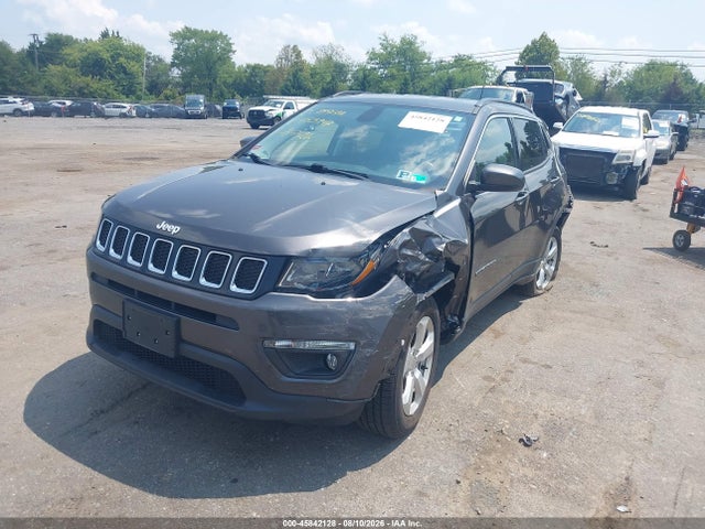 45842128 :رقم المزاد ، 3C4NJDBB2LT153947 vin ، 2020 Jeep Compass Latitude 4x4 مزاد بيع