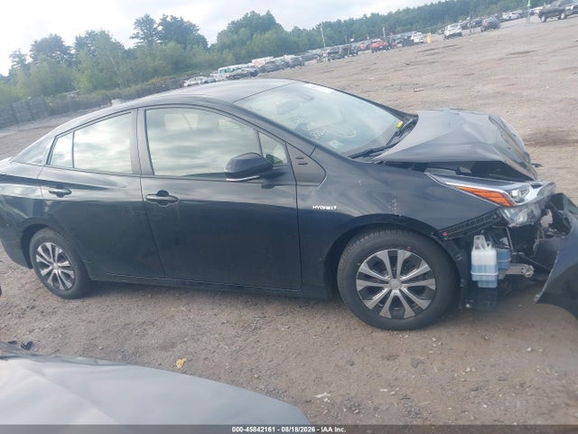 JTDL9MFU5N3039760 Toyota Prius Xle Awd-e
