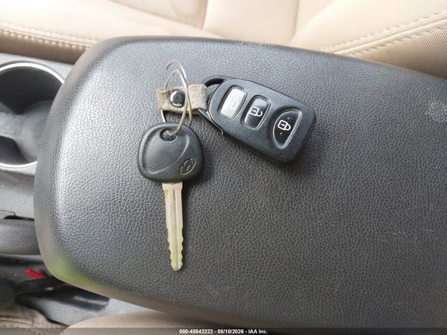 2013 Hyundai Elantra Gls მანქანა იყიდება აუქციონზე, vin: 5NPDH4AE2DH412182, აუქციონის ნომერი: 45842222