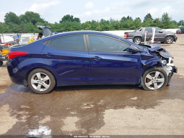 2013 Hyundai Elantra Gls მანქანა იყიდება აუქციონზე, vin: 5NPDH4AE2DH412182, აუქციონის ნომერი: 45842222