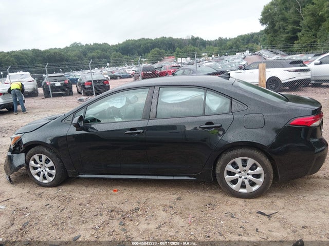 Продажа на аукционе авто 2021 Toyota Corolla Le, vin: 5YFEPMAE5MP183233, номер лота: 45842223