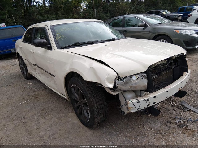 2008 Chrysler 300 Lx მანქანა იყიდება აუქციონზე, vin: 2C3LA43R88H273050, აუქციონის ნომერი: 45842225
