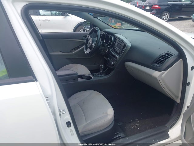 Продажа на аукционе авто 2015 Kia Optima Lx, vin: KNAGM4A7XF5646547, номер лота: 45842228