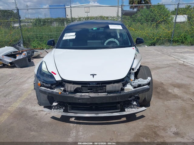Tesla Model 3 Rear-wheel Drive 2022 5YJ3E1EA0NF102414 Image 13
