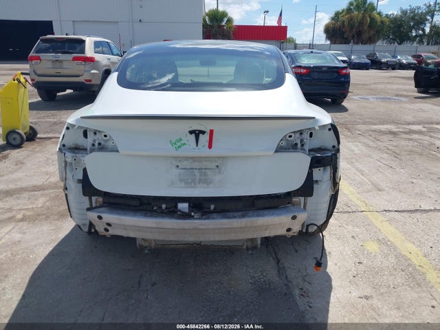 Tesla Model 3 Rear-wheel Drive 2022 5YJ3E1EA0NF102414 Image 17