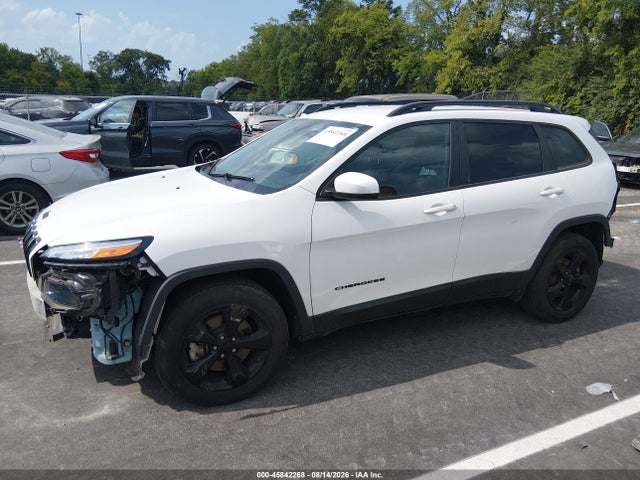 1C4PJMCB4JD592657 Jeep Cherokee Latitude 4x4