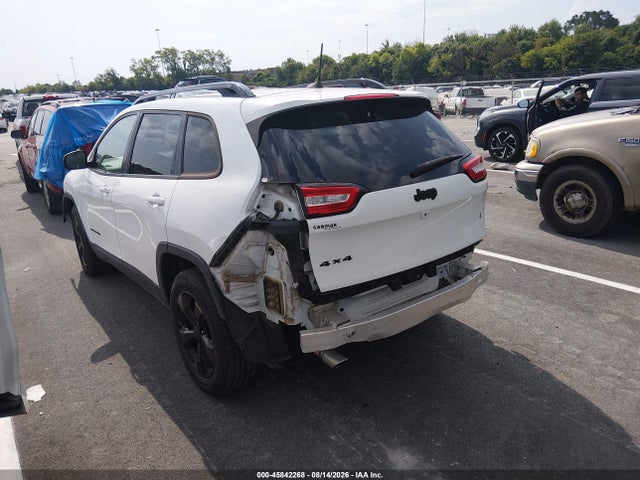 1C4PJMCB4JD592657 Jeep Cherokee Latitude 4x4