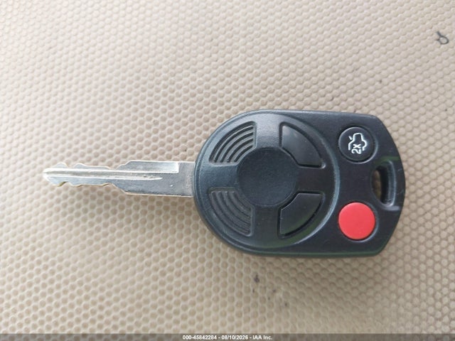 45842284 :رقم المزاد ، 1FMCU0D71BKB38027 vin ، 2011 Ford Escape Xlt مزاد بيع