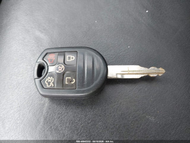 45842332 :رقم المزاد ، 1FAHP2E81DG194811 vin ، 2013 Ford Taurus Sel مزاد بيع