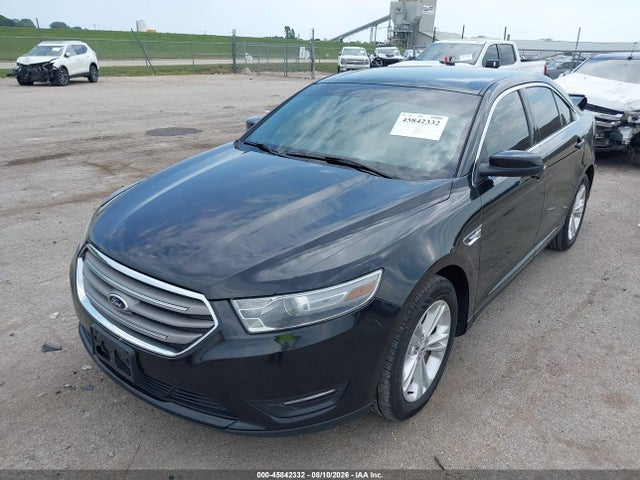 45842332 :رقم المزاد ، 1FAHP2E81DG194811 vin ، 2013 Ford Taurus Sel مزاد بيع