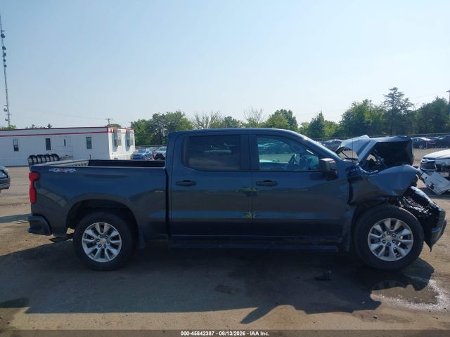 Продаж на аукціоні авто 2020 Chevrolet Silverado 1500 4wd  Short Bed Custom, vin: 3GCPYBEKXLG139064, номер лоту: 45842387