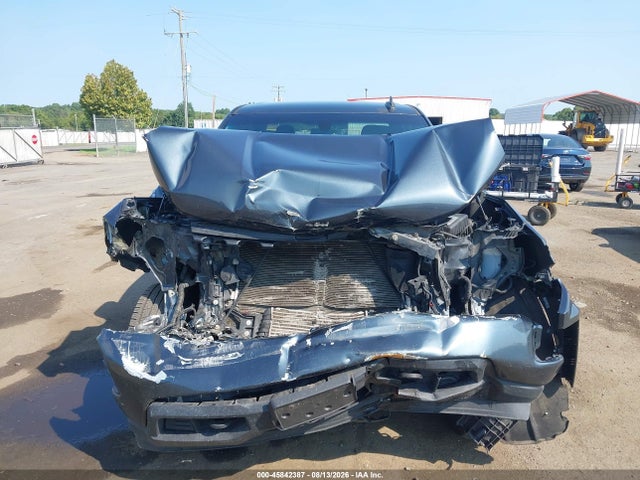 Продаж на аукціоні авто 2020 Chevrolet Silverado 1500 4wd  Short Bed Custom, vin: 3GCPYBEKXLG139064, номер лоту: 45842387