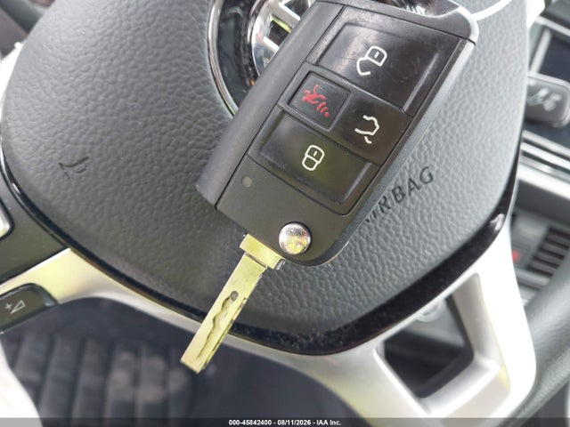 2021 Volkswagen Jetta 1.4t R-line/1.4t S მანქანა იყიდება აუქციონზე, vin: 3VWN57BU2MM086959, აუქციონის ნომერი: 45842400