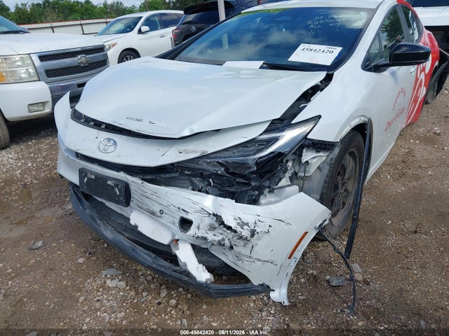 Toyota Prius Le 2024 JTDACAAU5R3026334 Image 19