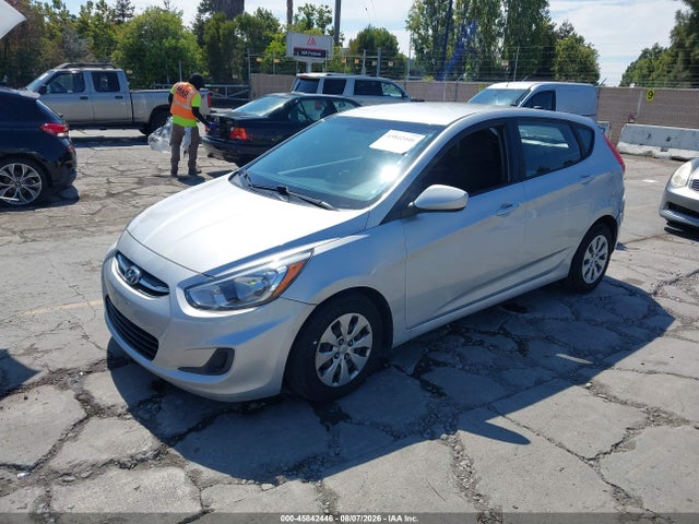 Hyundai ACCENT SE 2016 KMHCT5AE8GU281121 Image 2