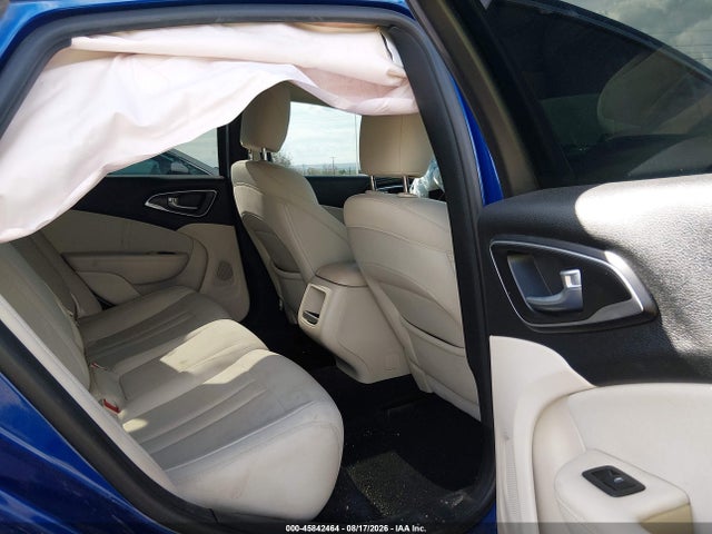 Chrysler 200 Limited 2016 1C3CCCAB0GN181415 Image 8