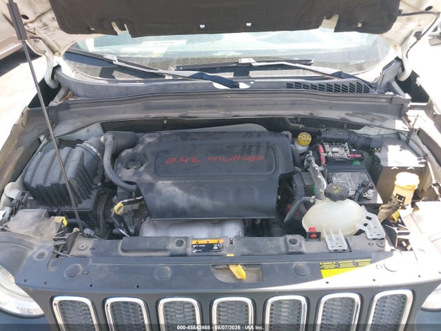 2018 Jeep Renegade Latitude Fwd მანქანა იყიდება აუქციონზე, vin: ZACCJABB2JPH50199, აუქციონის ნომერი: 45842468