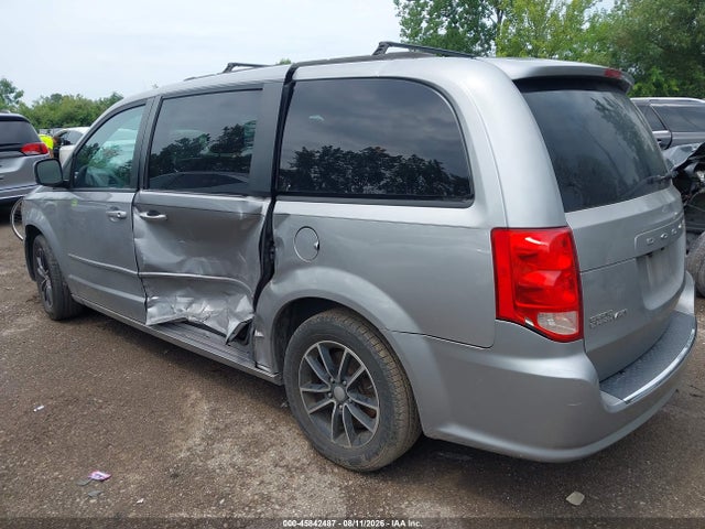 Продаж на аукціоні авто 2017 Dodge Grand Caravan Gt, vin: 2C4RDGEG5HR716033, номер лоту: 45842487