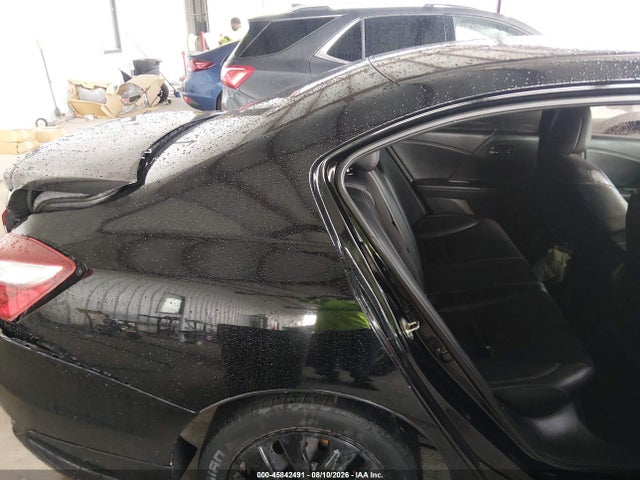 1HGCR2F5XHA108392 Honda Accord Sport