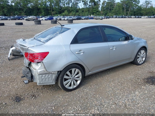45842499 :رقم المزاد ، KNAFW4A33B5421870 vin ، 2011 Kia Forte Sx مزاد بيع