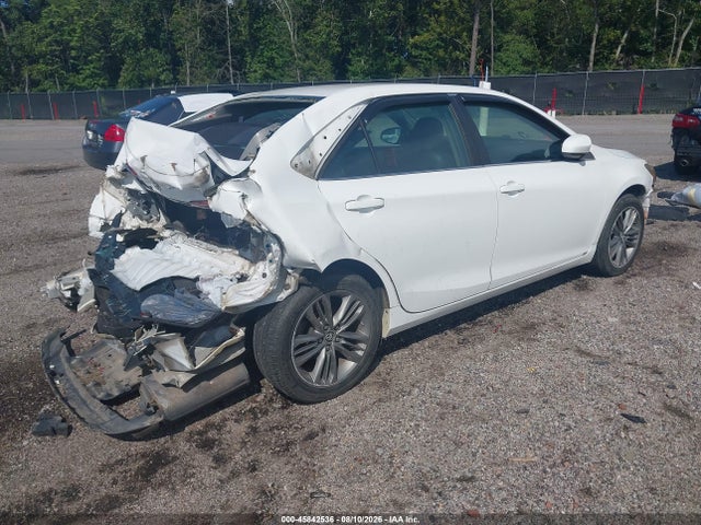 2015 Toyota Camry Se მანქანა იყიდება აუქციონზე, vin: 4T1BF1FK2FU493344, აუქციონის ნომერი: 45842536