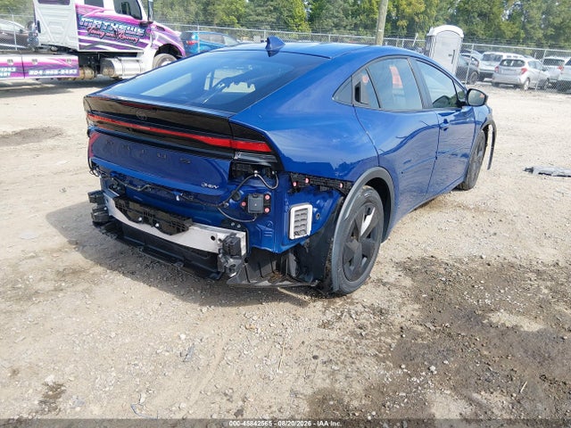 JTDADABUXP3002491 Toyota Prius Le Awd-e