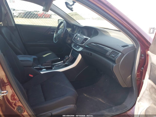 Продажа на аукционе авто 2015 Honda Accord Sport, vin: 1HGCR2F52FA148155, номер лота: 45842566
