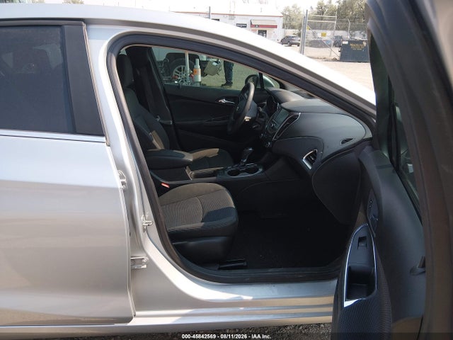 Chevrolet Cruze Lt Auto 2018 1G1BE5SM5J7144247 Image 5