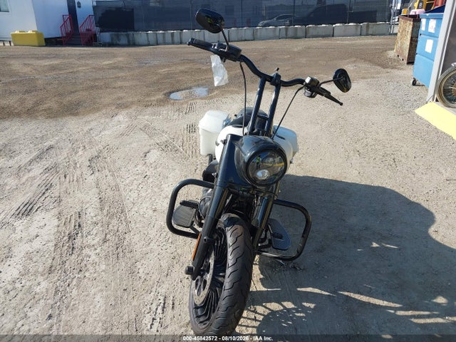 Harley-Davidson FLHRXS 2019 1HD1KVP34KB627446 Image 5