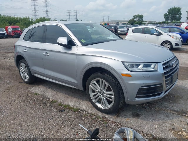 2018 Audi Q5 2.0t Premium/2.0t Tech Premium მანქანა იყიდება აუქციონზე, vin: WA1BNAFY7J2002549, აუქციონის ნომერი: 45842576