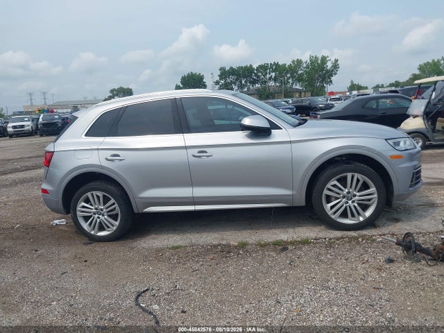 Продажа на аукционе авто 2018 Audi Q5 2.0t Premium/2.0t Tech Premium, vin: WA1BNAFY7J2002549, номер лота: 45842576