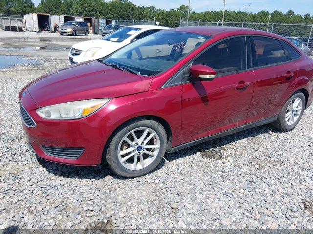 Ford FOCUS SE 2017 1FADP3F29HL229204 Image 2