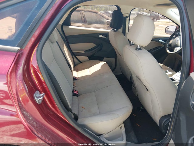 Ford FOCUS SE 2017 1FADP3F29HL229204 Image 8