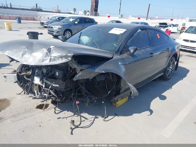 Audi A7 3.0t Premium Plus 2014 WAU2GAFC4EN118930 Image 2