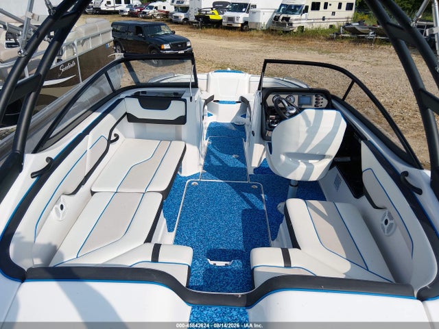 2019 Yamaha Other მანქანა იყიდება აუქციონზე, vin: YAMC0115D919, აუქციონის ნომერი: 45842624