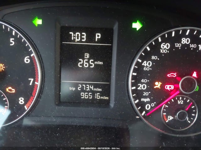 1VWAP7A36EC022122 Volkswagen Passat 2.5l Wolfsburg Edition