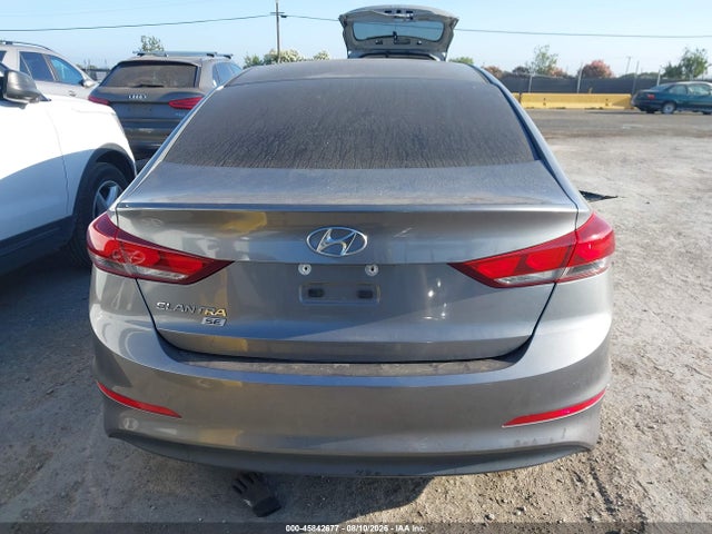 5NPD74LF4JH269305 Hyundai ELANTRA SE