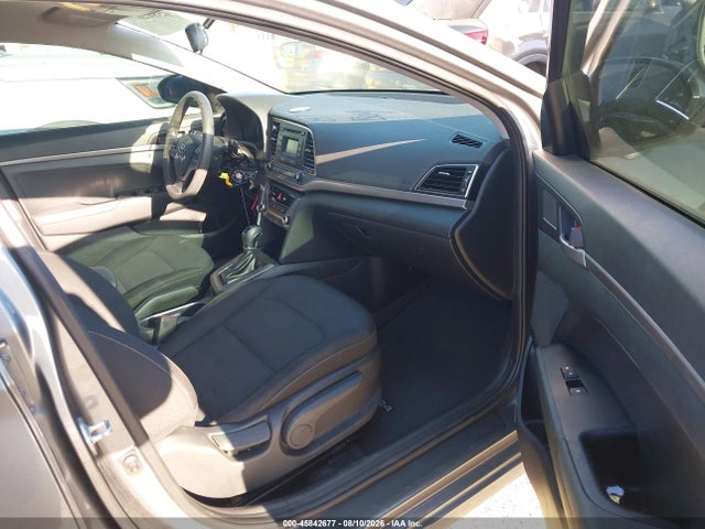 Hyundai ELANTRA SE 2018 5NPD74LF4JH269305 Image 5