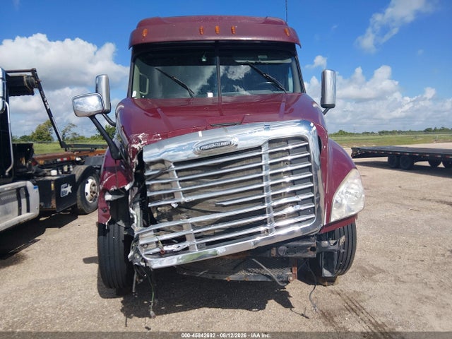 45842682 :رقم المزاد ، 1FUJGLDV8DSBV9510 vin ، 2013 Freightliner Cascadia 125 مزاد بيع