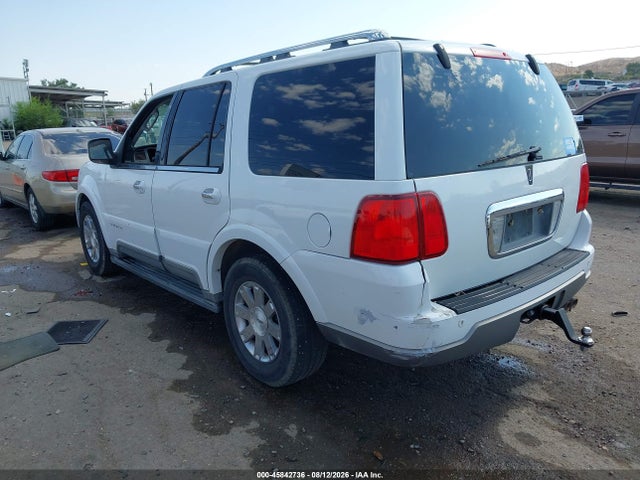 2004 Lincoln Navigator მანქანა იყიდება აუქციონზე, vin: 5LMFU28R44LJ42796, აუქციონის ნომერი: 45842736