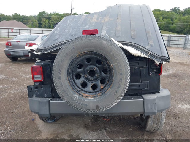 Продажа на аукционе авто 2015 Jeep Wrangler Unlimited Freedom Edition, vin: 1C4BJWDG8FL581593, номер лота: 45842742