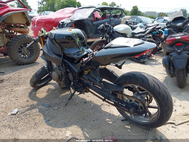 45842818 :رقم المزاد ، JKBZXJC145A002256 vin ، 2005 Kawasaki Zx636 C1 مزاد بيع