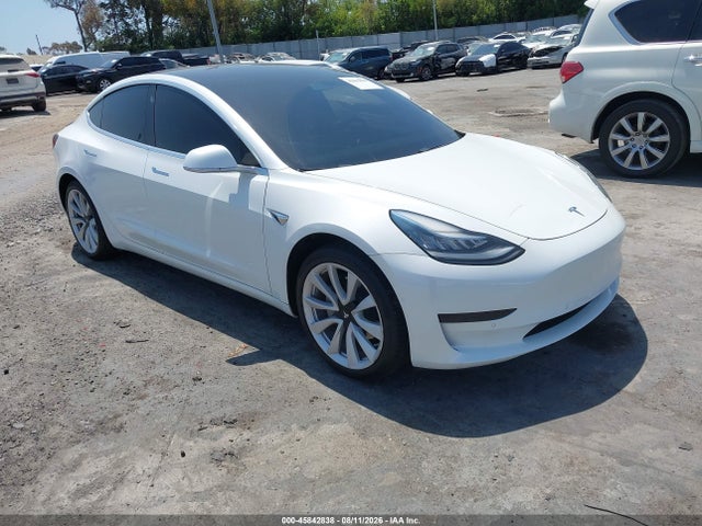 2020 Tesla Model 3 Standard Range Plus Rear-wheel Drive/standard Range Rear-wheel Drive მანქანა იყიდება აუქციონზე, vin: 5YJ3E1EA5LF808033, აუქციონის ნომერი: 45842838