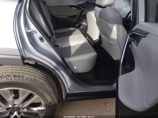 2023 Toyota Rav4 Xle Premium მანქანა იყიდება აუქციონზე, vin: 2T3C1RFV8PC217997, აუქციონის ნომერი: 45842886