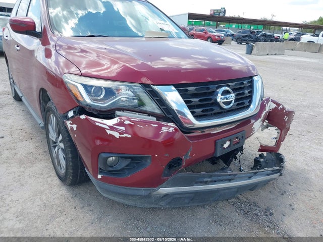 45842902 :رقم المزاد ، 5N1DR2MM1JC622411 vin ، 2018 Nissan Pathfinder Sv مزاد بيع