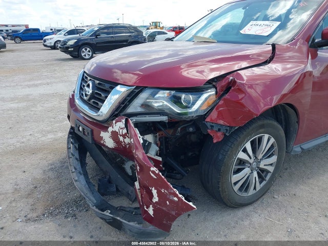 45842902 :رقم المزاد ، 5N1DR2MM1JC622411 vin ، 2018 Nissan Pathfinder Sv مزاد بيع