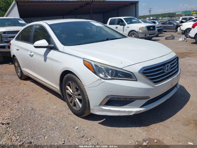 2015 Hyundai Sonata Se მანქანა იყიდება აუქციონზე, vin: 5NPE24AF4FH232316, აუქციონის ნომერი: 45842914