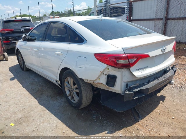 2015 Hyundai Sonata Se მანქანა იყიდება აუქციონზე, vin: 5NPE24AF4FH232316, აუქციონის ნომერი: 45842914
