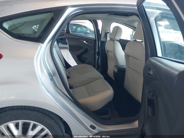 Ford Focus Titanium 2018 1FADP3N26JL314105 Image 8
